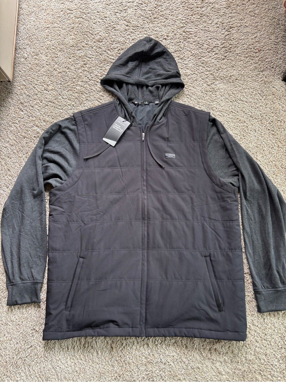 NWT Travis Mathew performance freezing point 2.0 hoodie jacket